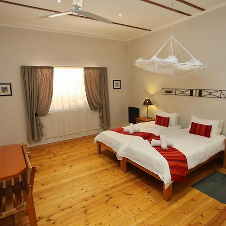 Bahnhof Hotel אוס מראה חיצוני תמונה
