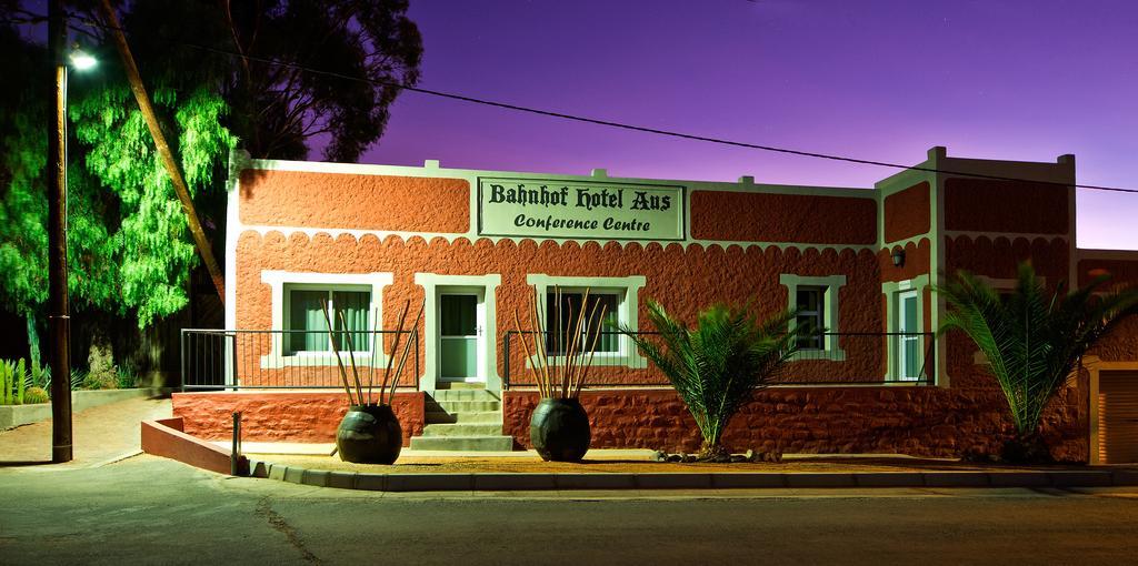 Bahnhof Hotel אוס מראה חיצוני תמונה