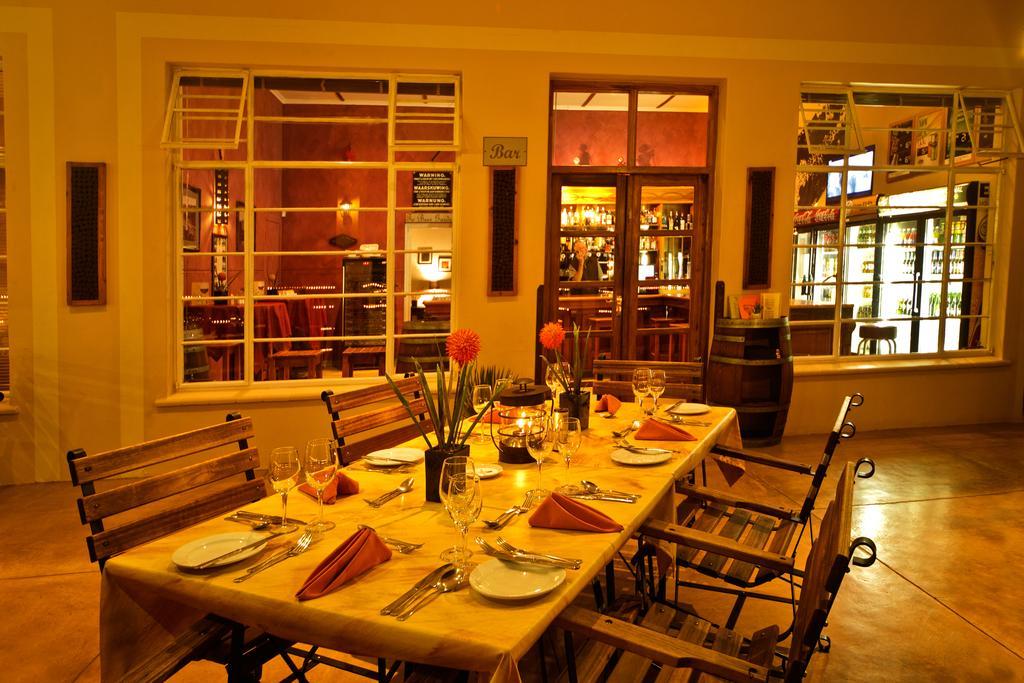 Bahnhof Hotel אוס מראה חיצוני תמונה