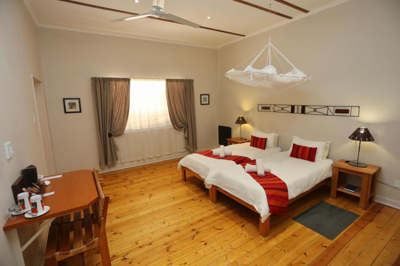 Bahnhof Hotel אוס מראה חיצוני תמונה